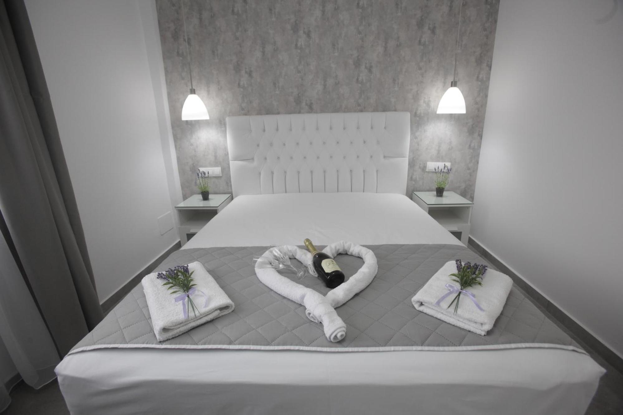 Angels View Apartments 리메나리아 외부 사진